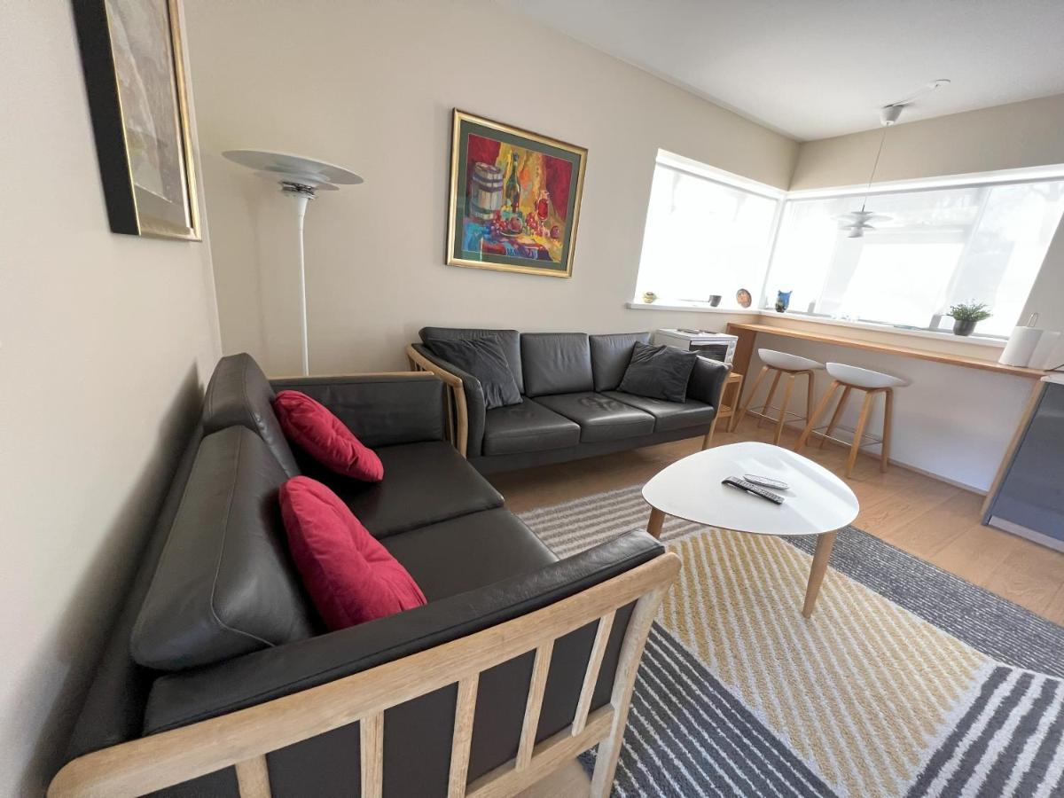 Guesthouse Akureyri - Apartments Near Down Town Eksteriør billede